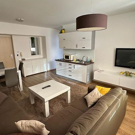2 Room Apartment With Balcony 255, Apartmany Liptov Liptovsky Mikulas Bagian luar foto