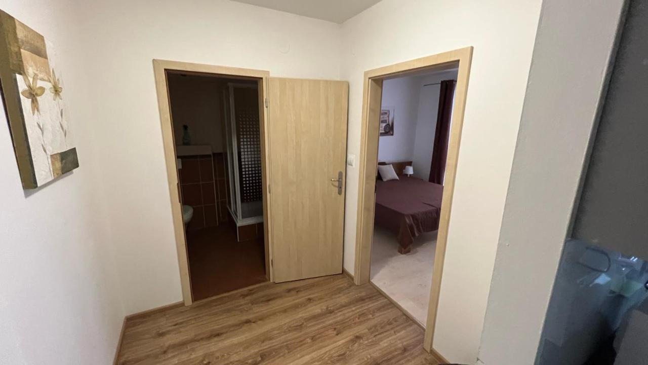 2 Room Apartment With Balcony 255, Apartmany Liptov Liptovsky Mikulas Bagian luar foto